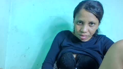 sandrinah788632 online show from July 6, 6:40 am