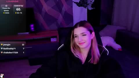 sandy_belle88 online show from October 3, 8:58 pm