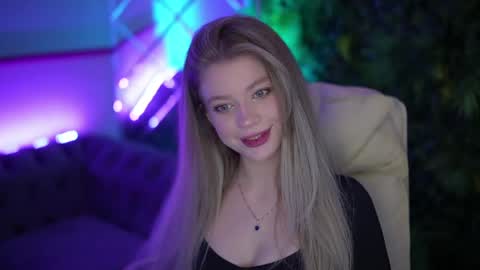 Sandy online show from April 30, 1:16 pm