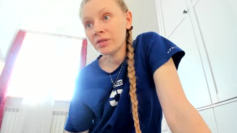 sansa_staark online show from July 29, 1:22 pm