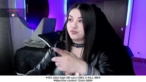 Liah Santos online show from November 27, 6:22 pm