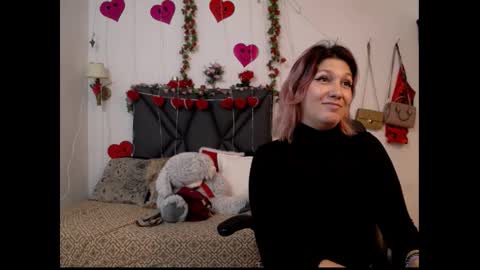 sanyaseraphine0 online show from February 20, 8:31 pm