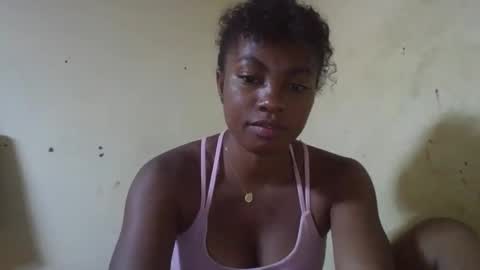 saphia online show from January 15, 10:32 am