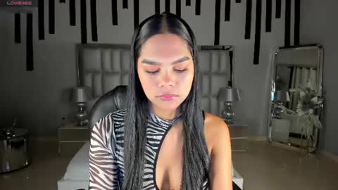 Saphira James online show from July 19, 2:47 am