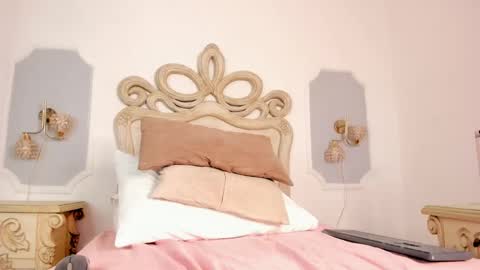 Sara online show from October 23, 3:45 am