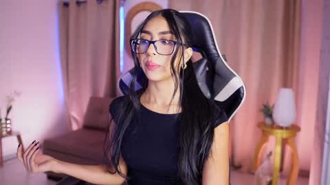 Sara  online show from January 15, 12:47 pm