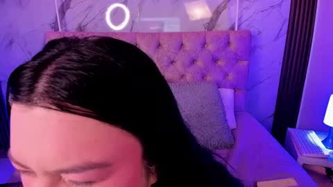 SARA ARIAS  online show from November 25, 12:51 pm