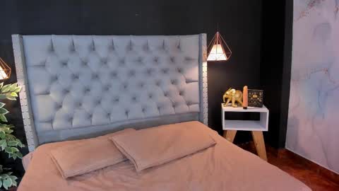 YENIFER  online show from January 19, 11:12 am