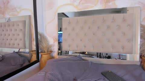 sara_connde online show from September 23, 8:07 pm