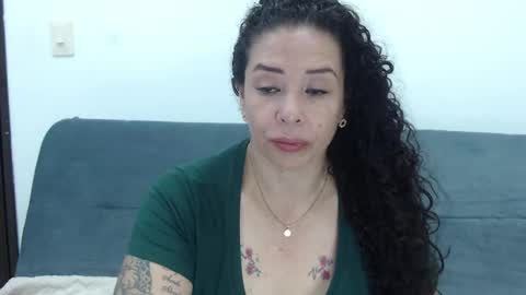 Sara hot46 online show from February 2, 10:35 am