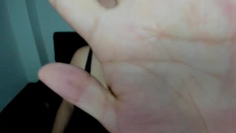 sarah  LIZCANO....... online show from September 11, 12:05 pm