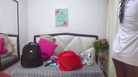 S A R A online show from October 20, 11:13 am