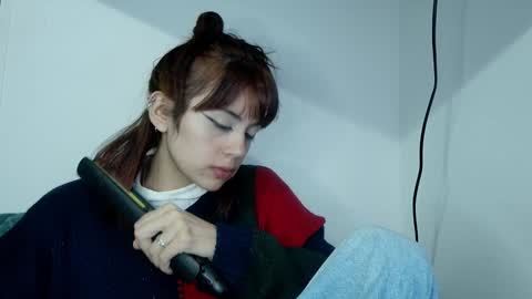 Sara online show from February 2, 2:48 am