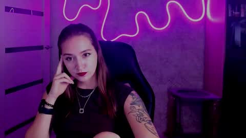 Sara online show from September 28, 6:57 pm