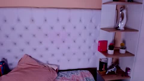 sara_salgado online show from October 4, 4:22 pm