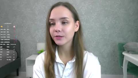 Im Sara  online show from October 9, 7:07 pm