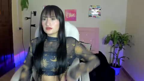 Sarah Ramirez online show from February 12, 11:18 am