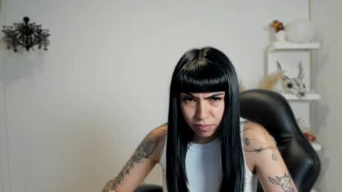 Sara online show from December 31, 12:21 am