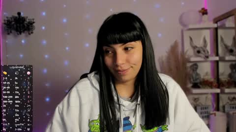 Sara online show from December 16, 8:58 pm