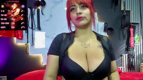 sarah917 online show from October 6, 9:19 pm