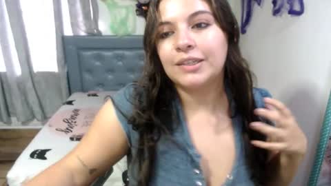 sarah online show from October 30, 6:42 pm