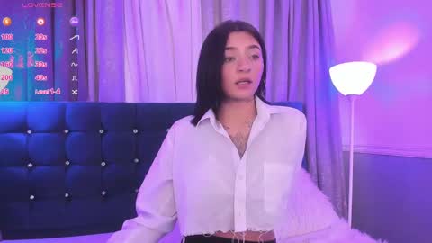 Sarah online show from September 30, 9:52 pm