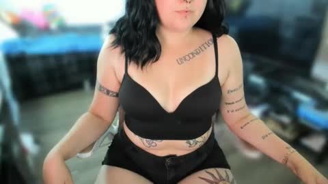 Sarah online show from October 2, 5:18 pm