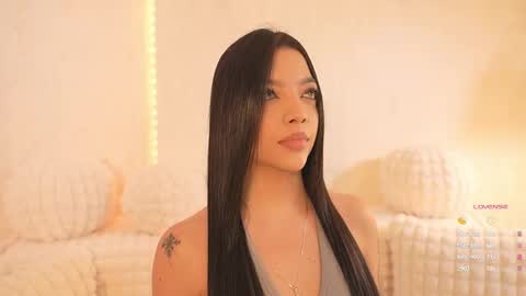       online show from February 10, 7:07 pm