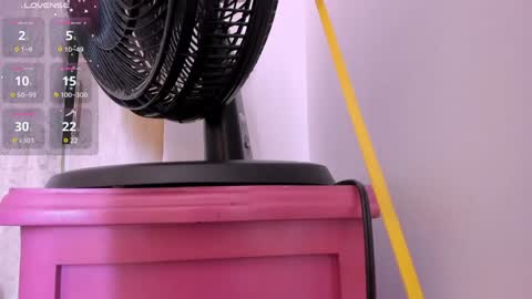 Call me MY LOVE online show from December 17, 11:27 pm