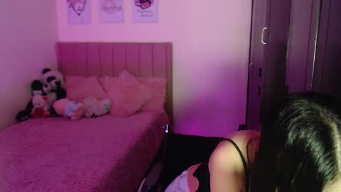 Sarah online show from February 1, 7:34 pm