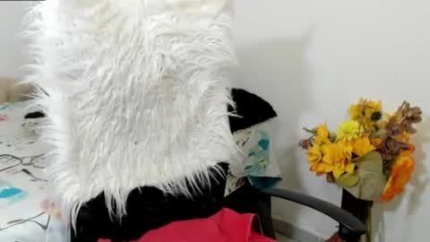 Sarah online show from March 2, 5:08 am