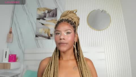 Sara Lewis online show from June 1, 11:23 am