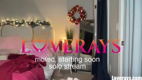 saraloverays online show from December 22, 4:15 am