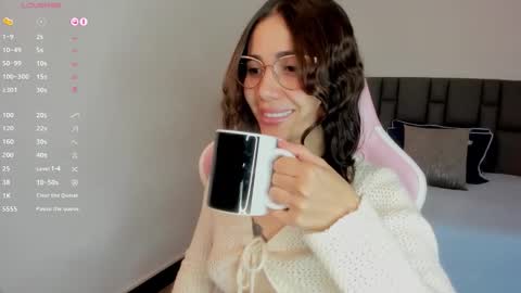 Sara online show from October 21, 1:59 pm