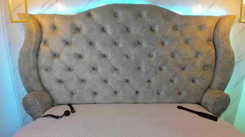   online show from January 19, 11:23 am