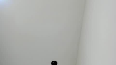   online show from March 6, 11:36 am