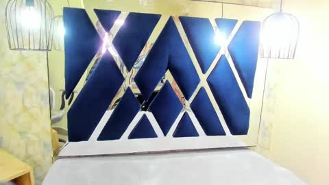   online show from February 19, 12:55 pm