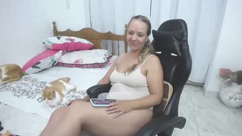 saray1221 online show from February 14, 12:56 am