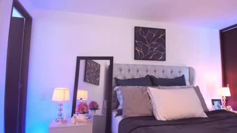 sarha online show from February 25, 6:06 pm