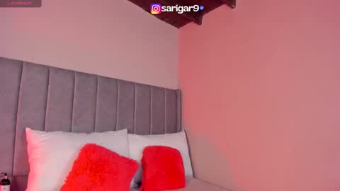 Sara Garcia online show from February 22, 1:01 pm