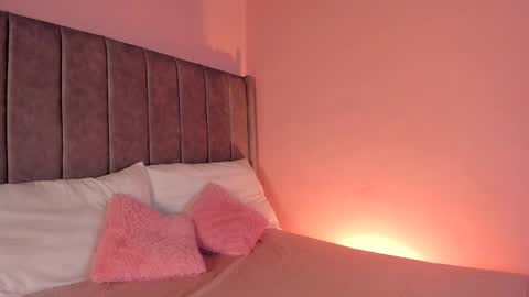 Sara Garcia online show from March 5, 5:14 am