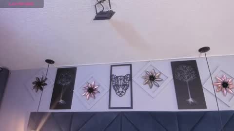 Sara  online show from January 4, 3:29 am