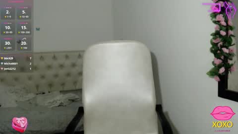 Sofia online show from November 5, 8:36 pm