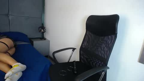 Sasha Brattz online show from March 11, 4:18 pm