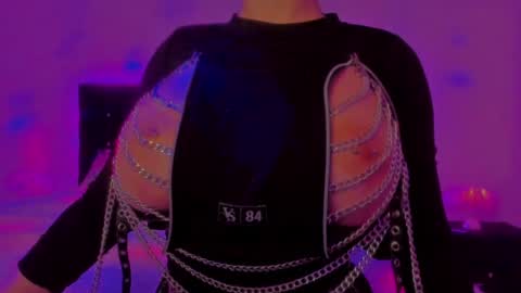   Sasha   online show from February 4, 2:28 am