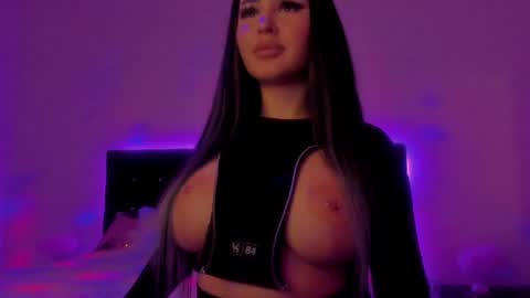   Sasha   online show from January 19, 2:04 am