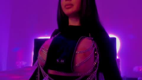   Sasha   online show from December 19, 4:02 am