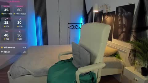 Sasha  online show from October 3, 2:22 pm