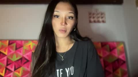 Sassygirl online show from March 13, 10:49 am