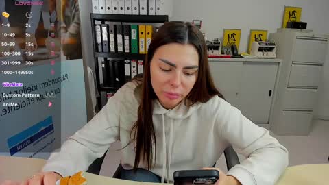 sassytiff online show from February 26, 1:11 pm